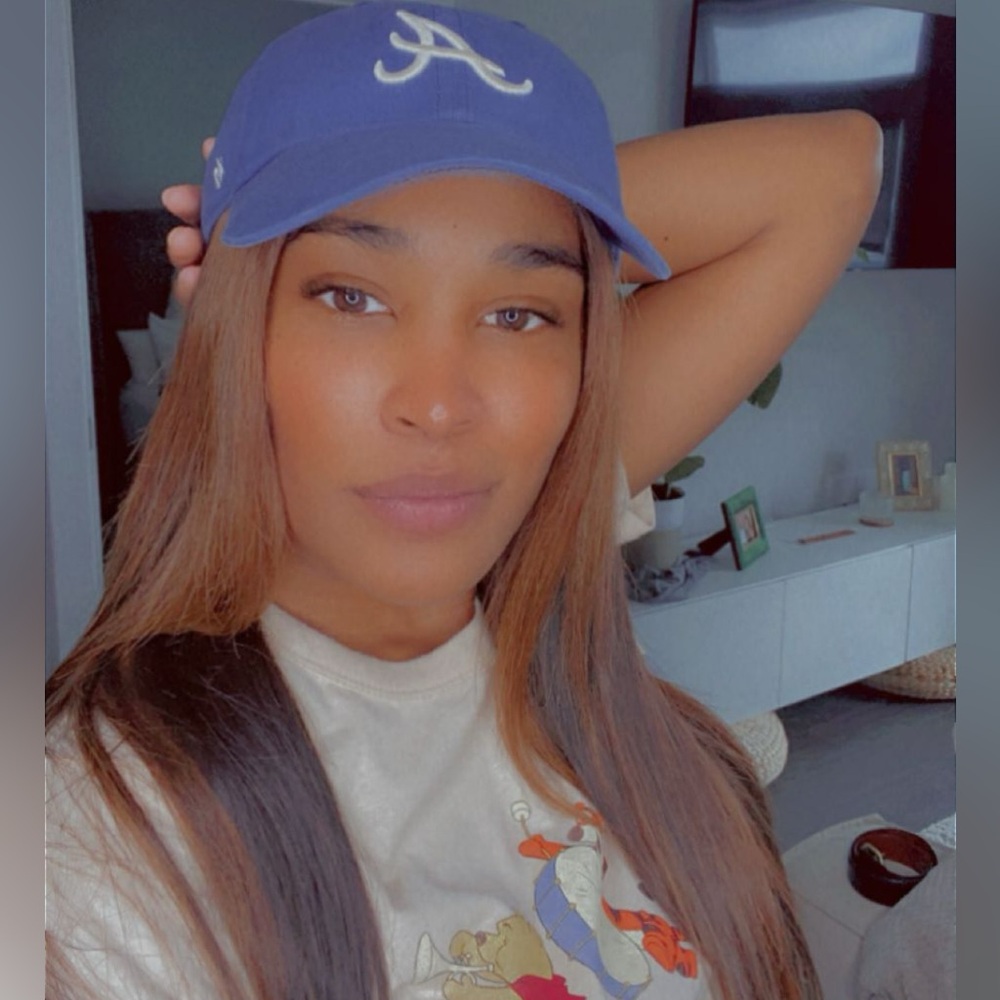 Meet your Posher, Felisha